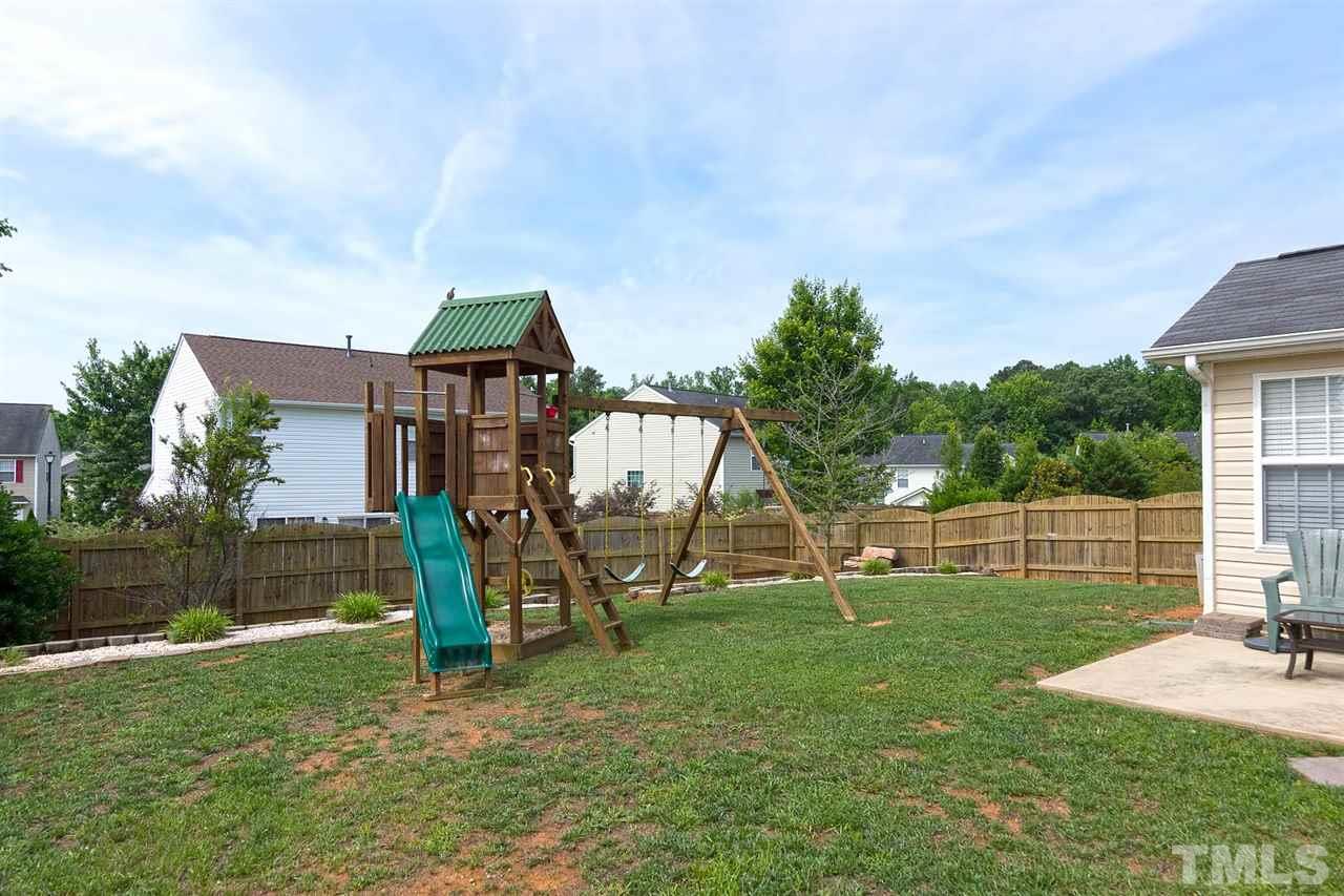 829 Stackhurst Way Wake Forest, NC 27587 - Photo 17 of 19 Gallery Image 17
