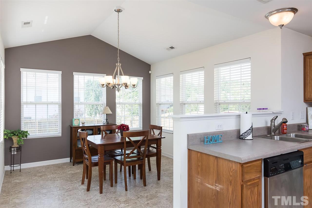 829 Stackhurst Way Wake Forest, NC 27587 - Photo 8 of 19 Gallery Image 8