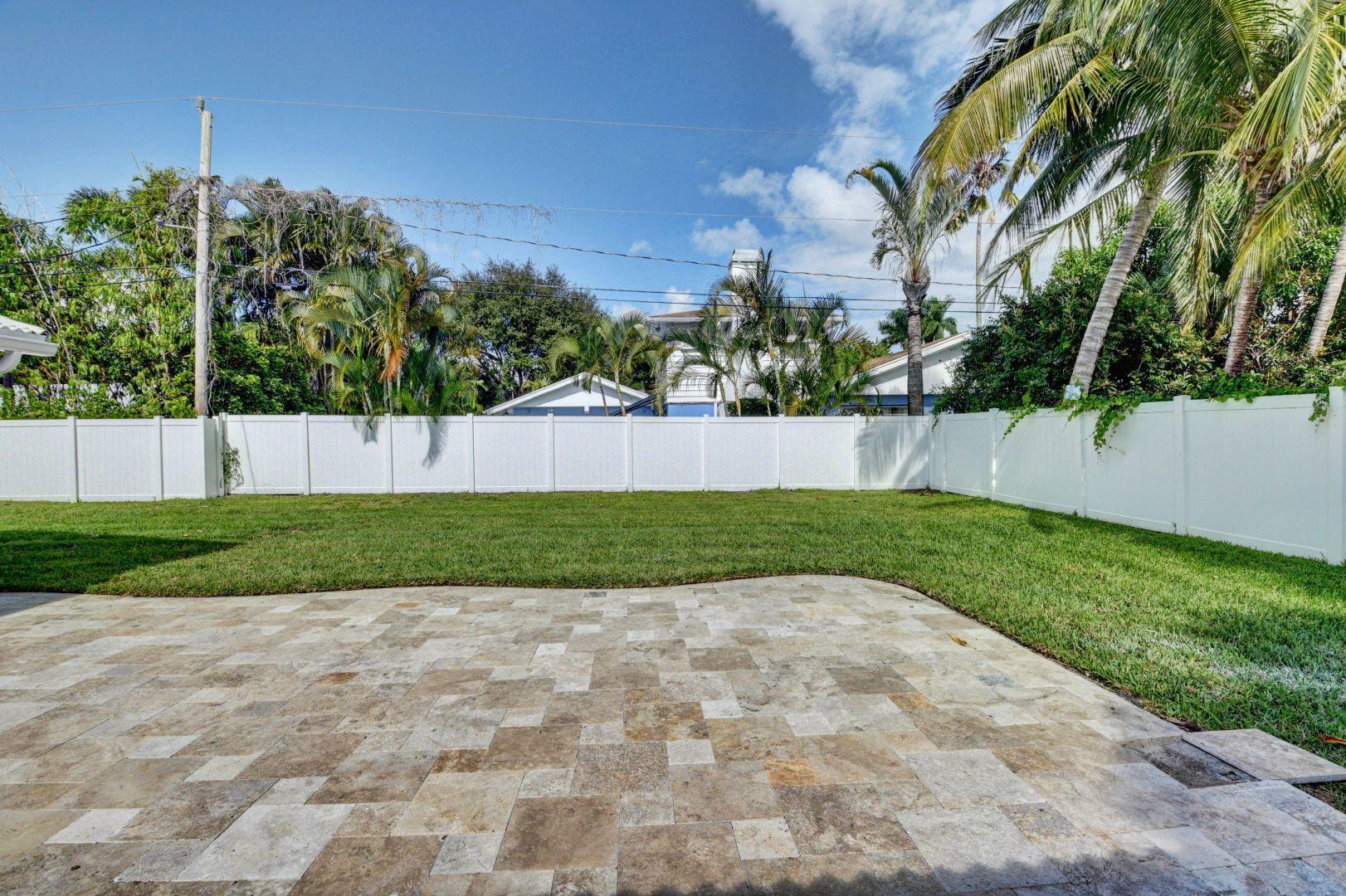 709 Sunshine Drive Delray Beach, FL 33444 - Photo 23 of 25