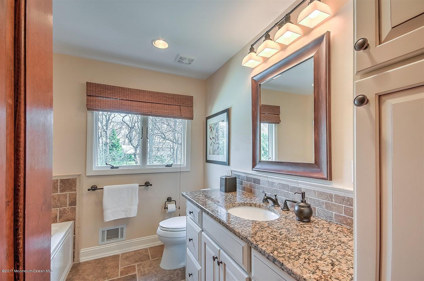 19 Laird Road Middletown, NJ 07748 - Photo 22 of 31 Main Bath