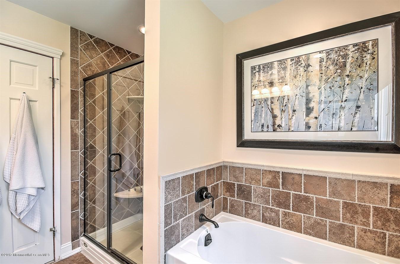 19 Laird Road Middletown, NJ 07748 - Photo 23 of 31 Main Bath