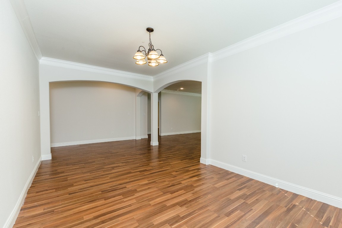 3111 County Road 81 Rosharon, TX 77583 - Photo 17 of 45