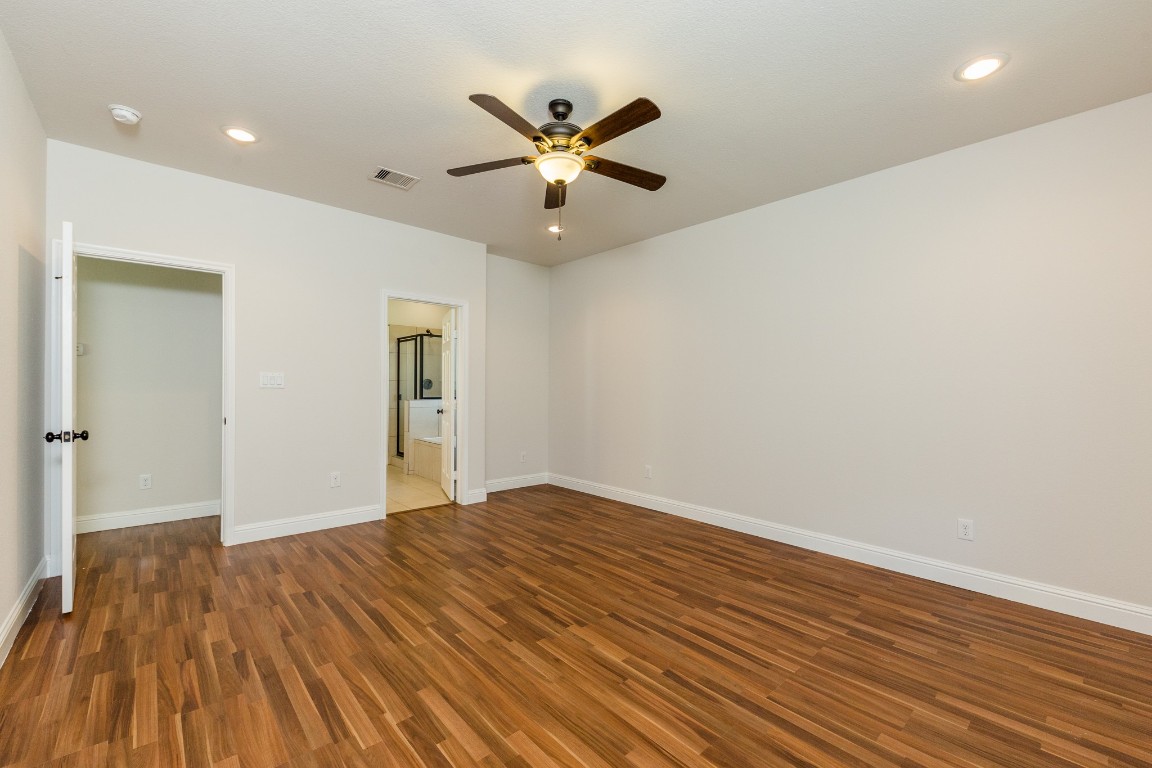 3111 County Road 81 Rosharon, TX 77583 - Photo 32 of 45