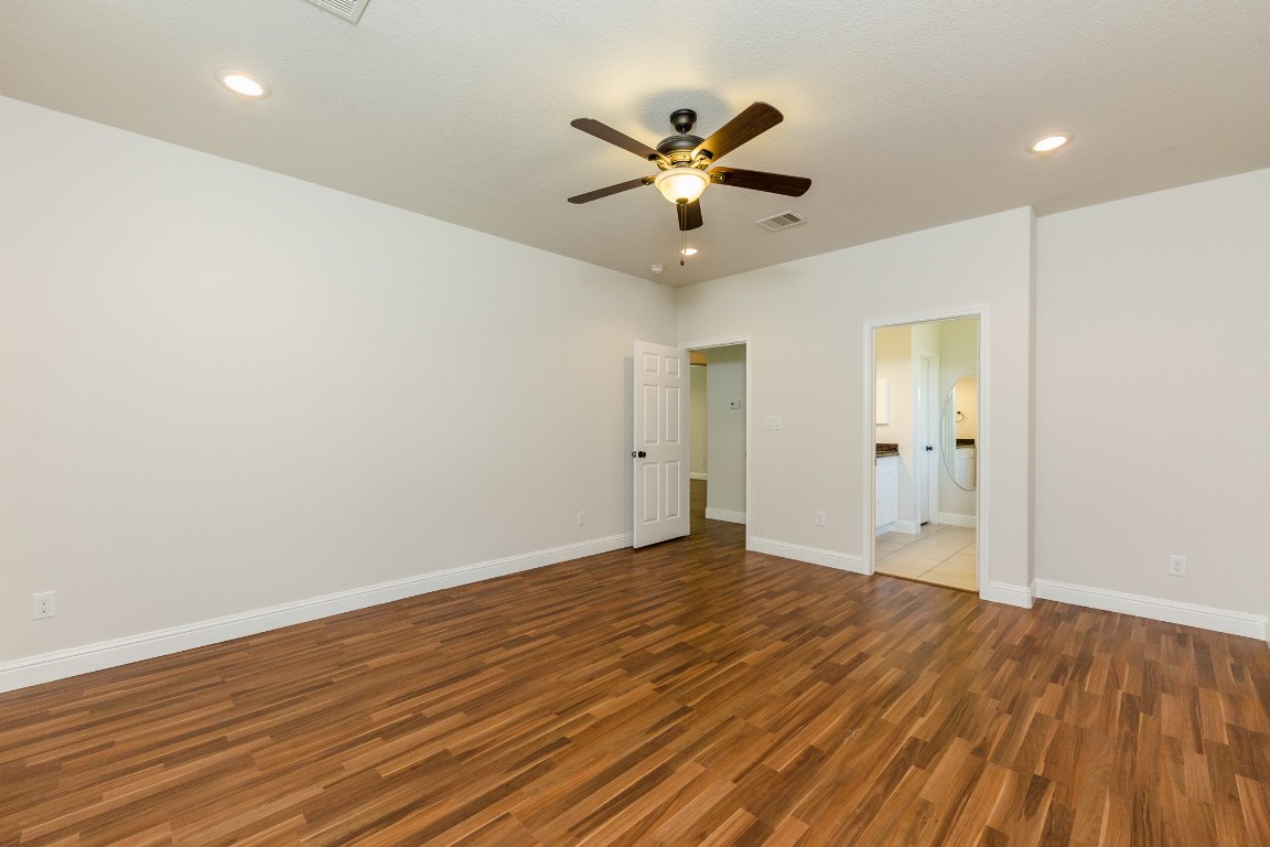 3111 County Road 81 Rosharon, TX 77583 - Photo 33 of 45