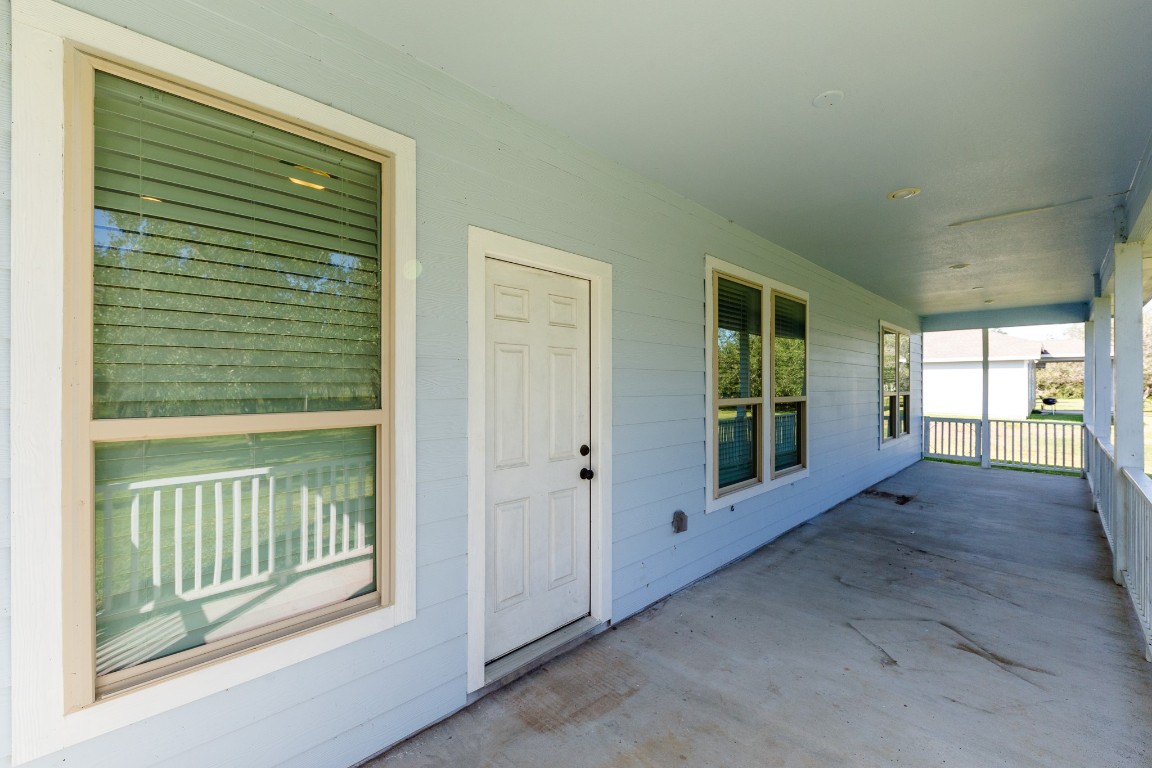 3111 County Road 81 Rosharon, TX 77583 - Photo 40 of 45