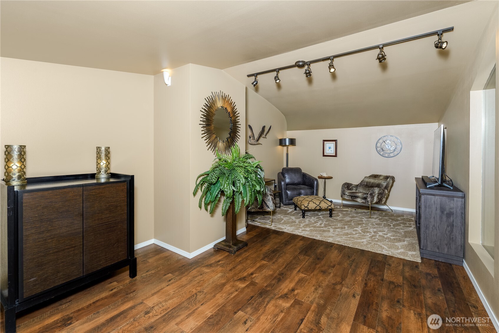 3718 Sequim-Dungeness Way Sequim, WA 98382 - Photo 28 of 40 a view of a living room and hardwood floor