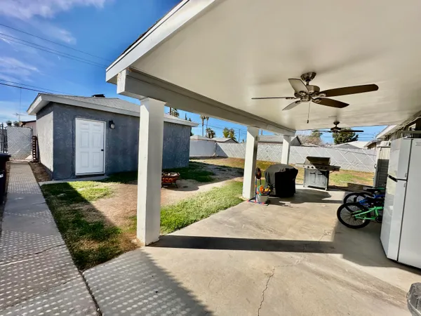 $204,999 | 441 North Willow Street, Blythe, CA 92225