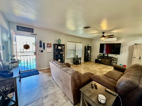 $204,999 | 441 North Willow Street, Blythe, CA 92225