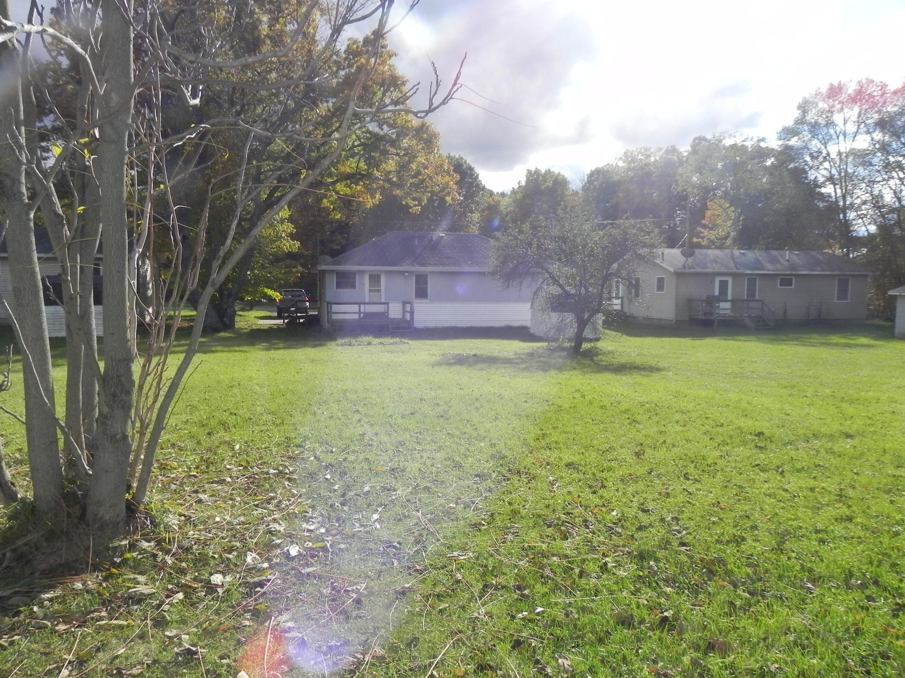 111 East South Street Decatur, MI 49045 - Photo 13 of 17 DSCN8422