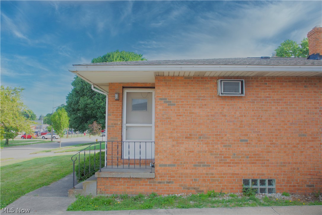 593-595 Baldwin Road Akron, OH 44312 - Photo 9 of 15