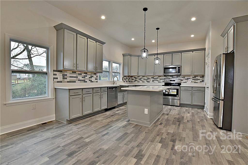 446 Elm Street Lancaster, SC 29720 - Photo 10 of 30 Gallery Image 10