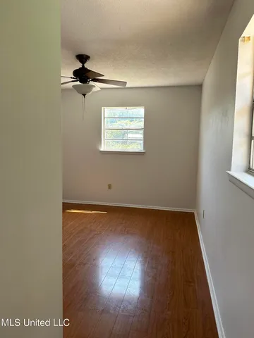 $1,250 | 209 Cedar Drive, D'Iberville, MS 39540