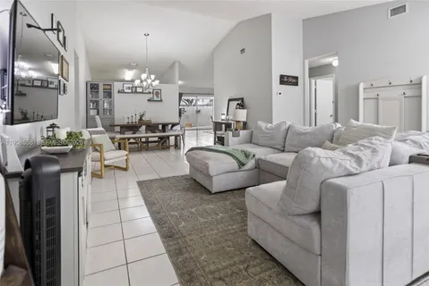 $674,999 | 8864 Northwest 189th Terrace, Hialeah, FL 33018