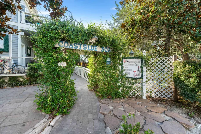 a view of a lake with houses