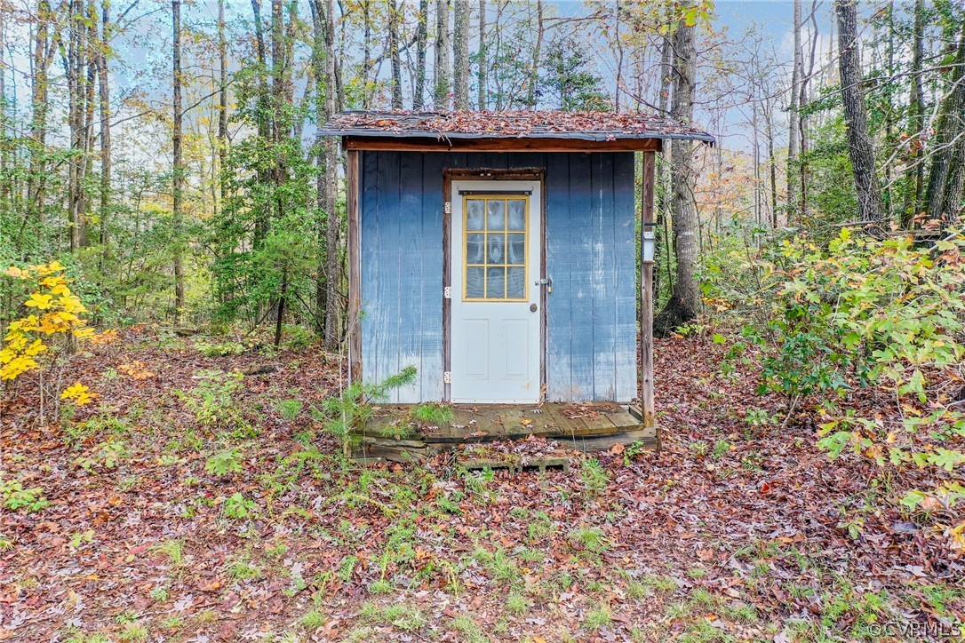 5024 Ange Road Louisa, VA 23093 - Photo 19 of 24
