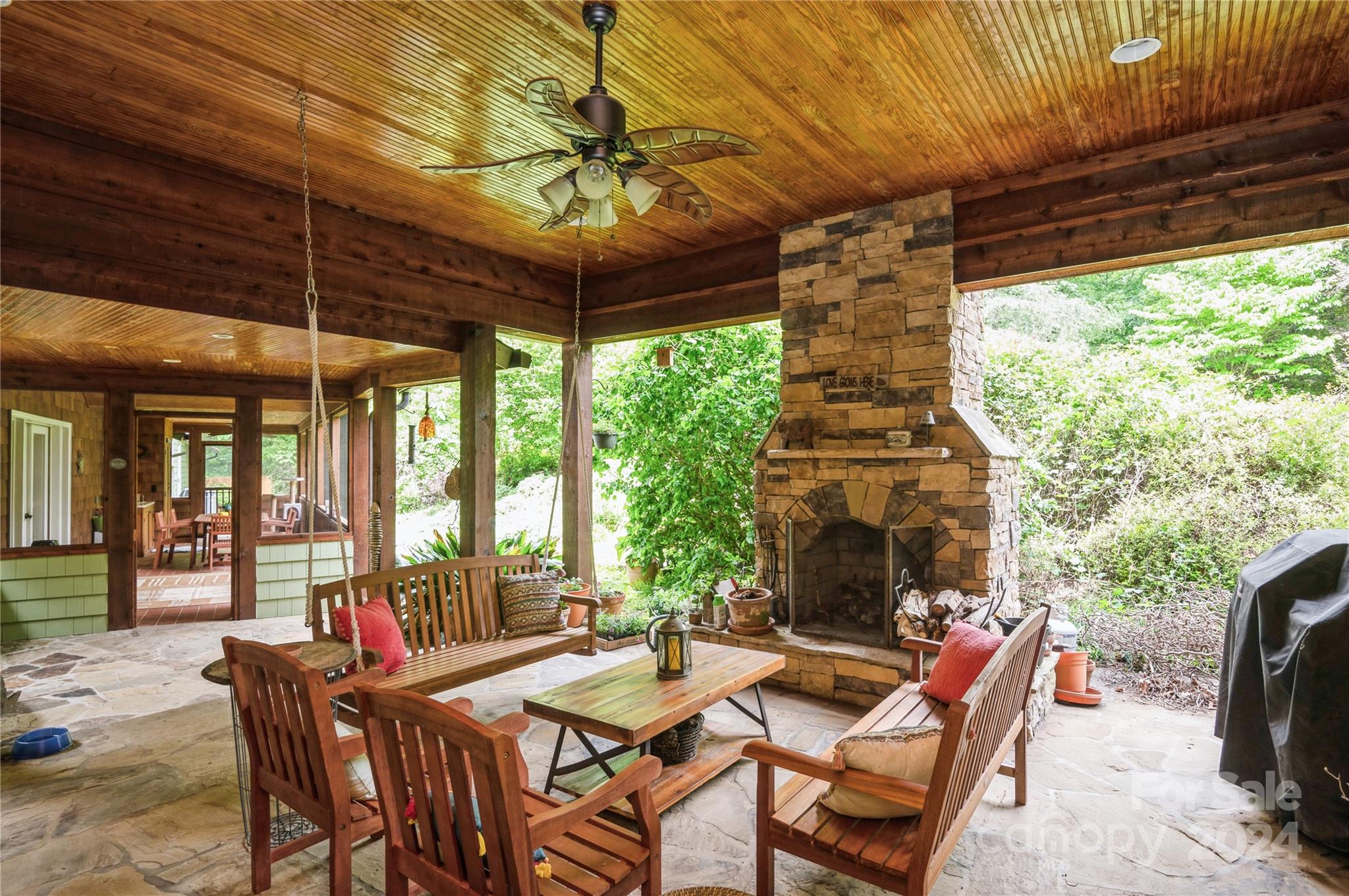216 Sardis Road North Charlotte, NC 28270 - Photo 23 of 38 Gallery Image 23