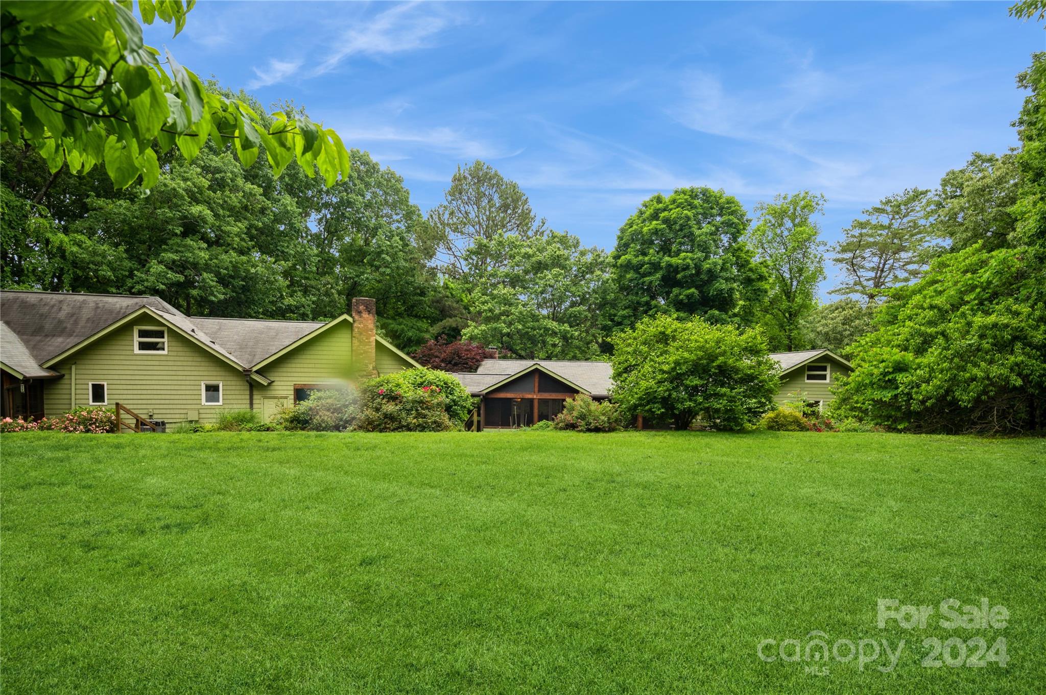 216 Sardis Road North Charlotte, NC 28270 - Photo 27 of 38 Gallery Image 27