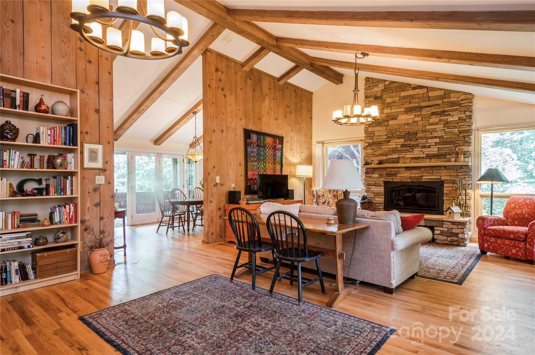 216 Sardis Road North Charlotte, NC 28270 - Photo 6 of 38 Gallery Image 6