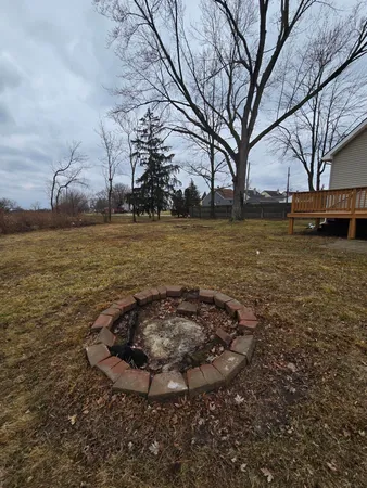 $130,000 | 2127 River Drive, Lincoln Park, MI 48146