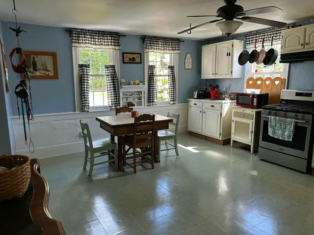 $285,000 | 980 East Madison Road, Madison, ME 04950