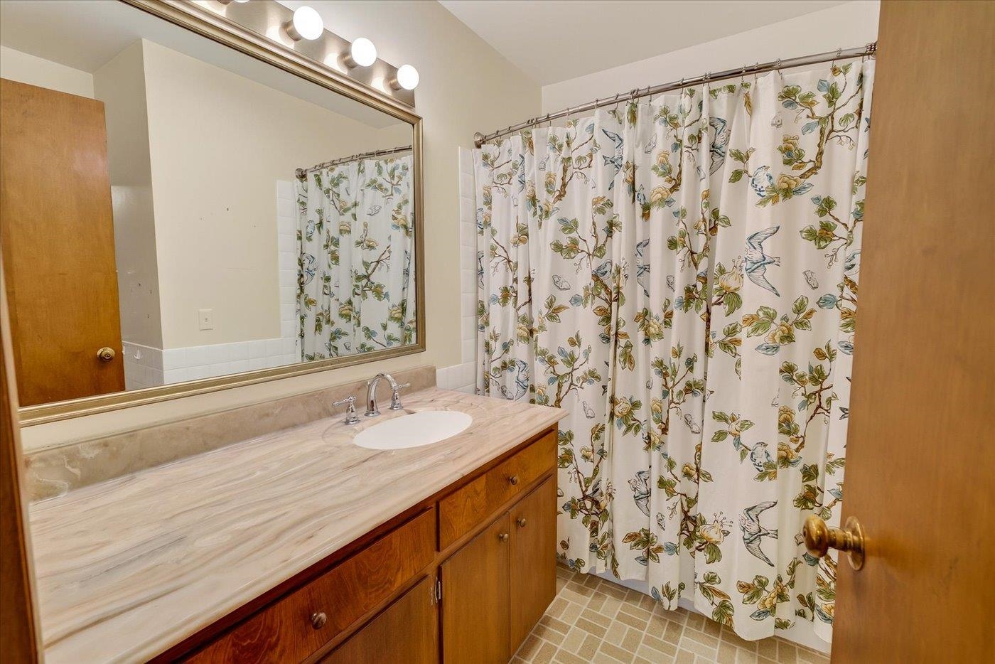 310 Cheyenne Trail Madison, WI 53705 - Photo 25 of 45 Gallery Image 25