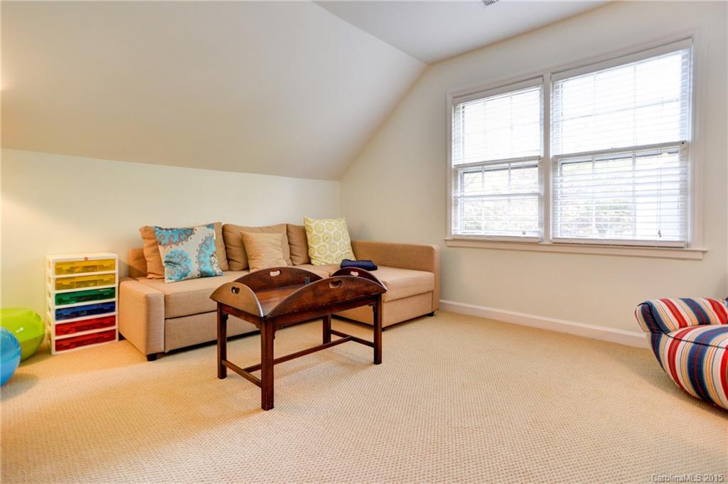 4817 Pine Ridge Road Charlotte, NC 28226 - Photo 17 of 20 Gallery Image 17