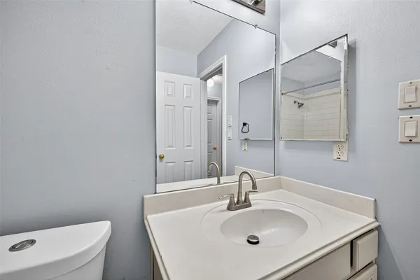 $1,850 | 4002 Teal Run Pl Court, Fresno, TX 77545