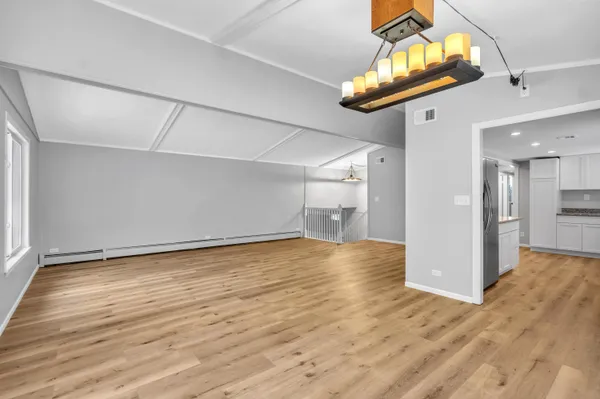 $3,650 | 831 Opal Drive, Valparaiso, IN 46383