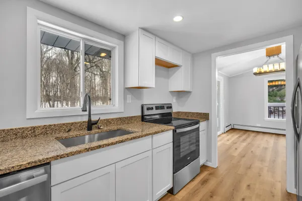 $3,650 | 831 Opal Drive, Valparaiso, IN 46383