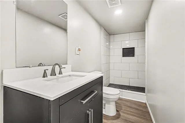 $219,900 | 14804 Bellaire Avenue, Grandview, MO 64030