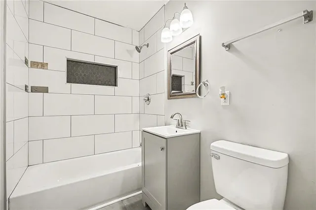 $219,900 | 14804 Bellaire Avenue, Grandview, MO 64030