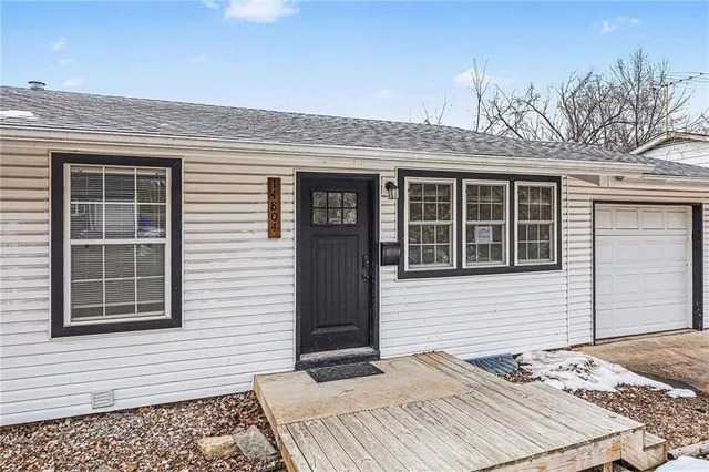 $219,900 | 14804 Bellaire Avenue, Grandview, MO 64030
