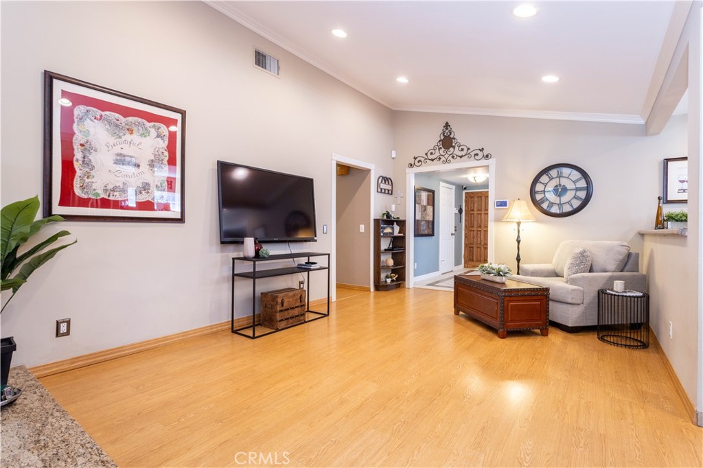 11625 Baird Avenue Porter Ranch, CA 91326 - Photo 12 of 36