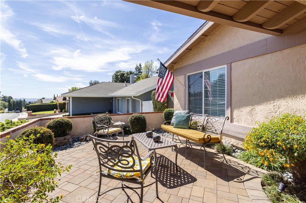 11625 Baird Avenue Porter Ranch, CA 91326 - Photo 35 of 36