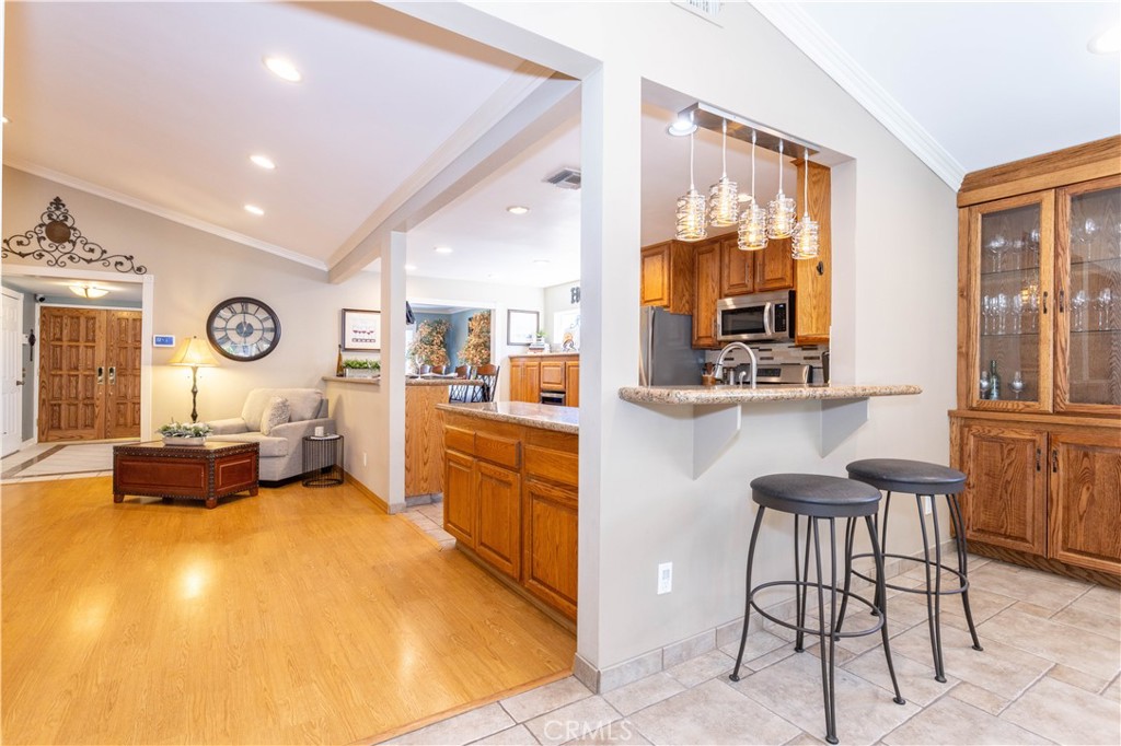 11625 Baird Avenue Porter Ranch, CA 91326 - Photo 5 of 36