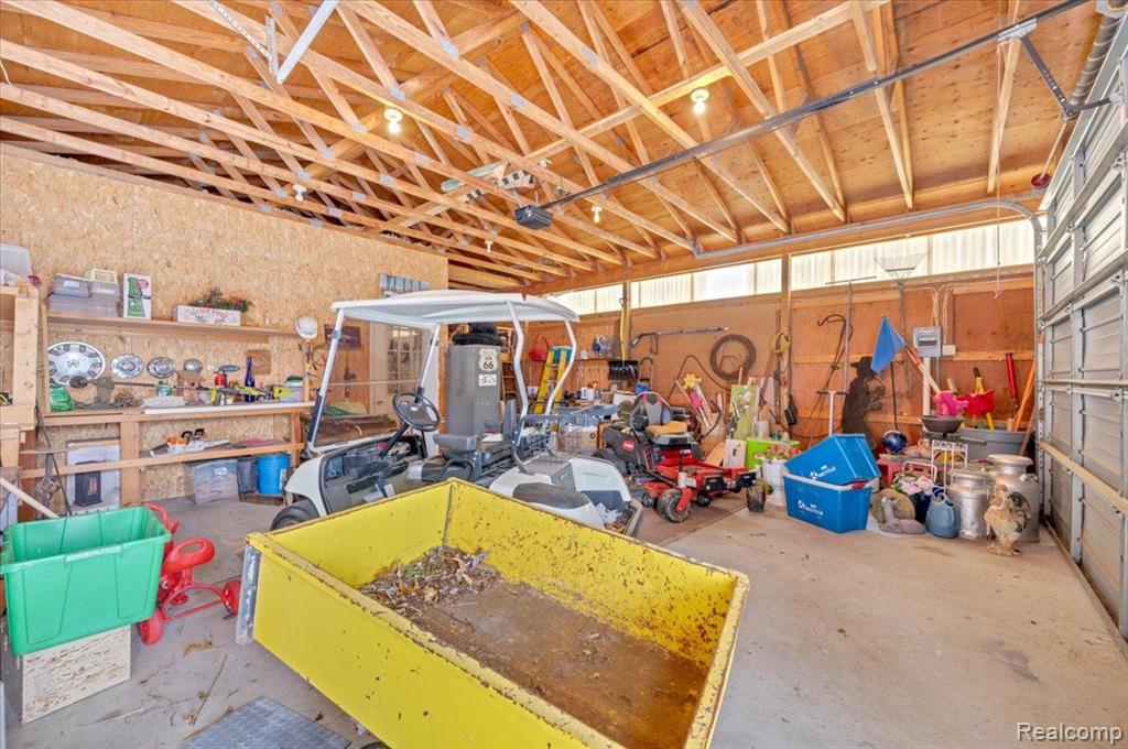 9255 South State Road Goodrich, MI 48438 - Photo 17 of 24