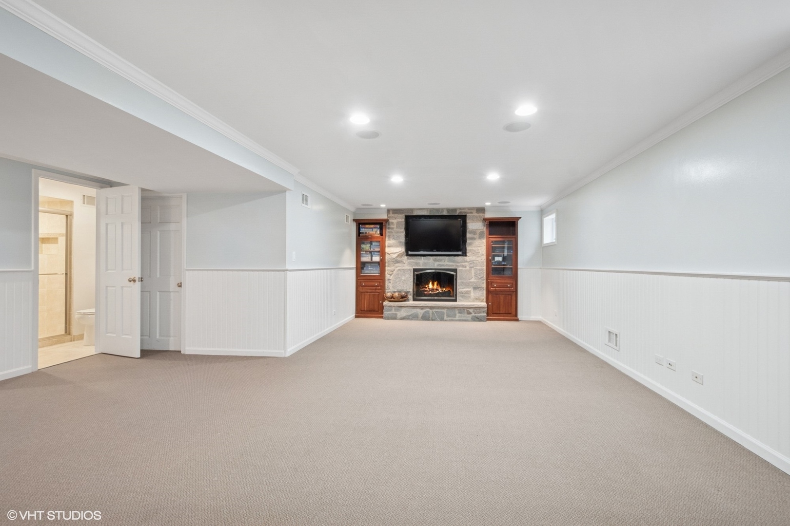 717 Brierhill Road Deerfield, IL 60015 - Photo 22 of 36 Gallery Image 22
