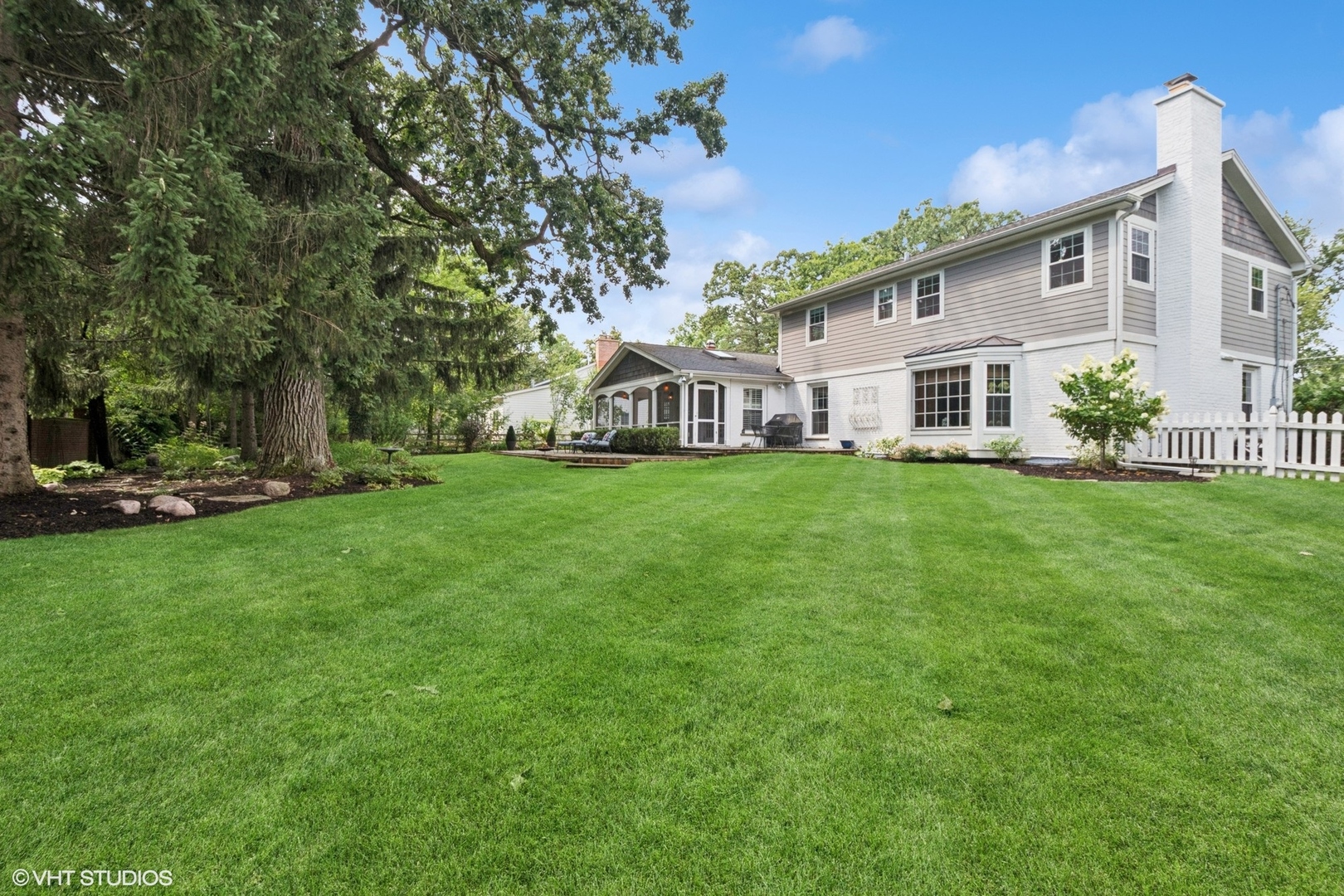 717 Brierhill Road Deerfield, IL 60015 - Photo 31 of 36 Gallery Image 31