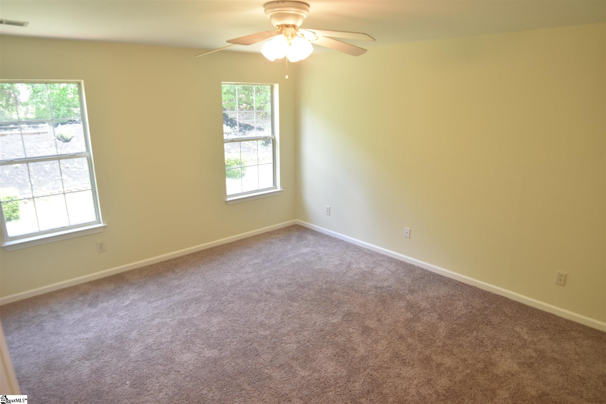 321 Hampton Ridge Drive Greer, SC 29651 - Photo 10 of 13 Gallery Image 10