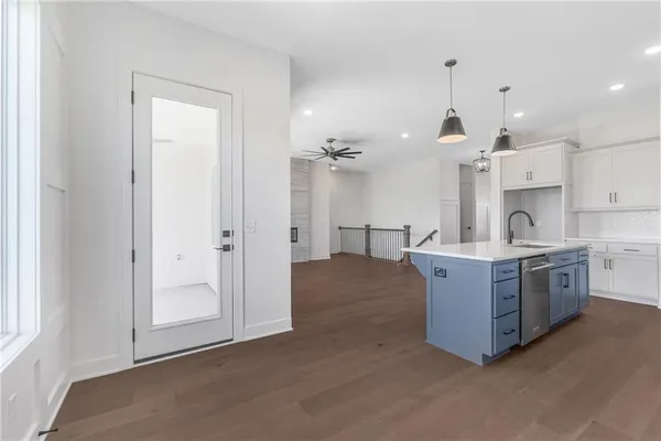 $519,900 | 7920 Southeast Hoot Owl Street, Blue Springs, MO 64029