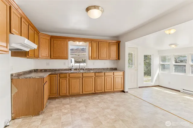 $394,900 | 7 Cambridge Avenue, Rock Island, WA 98850