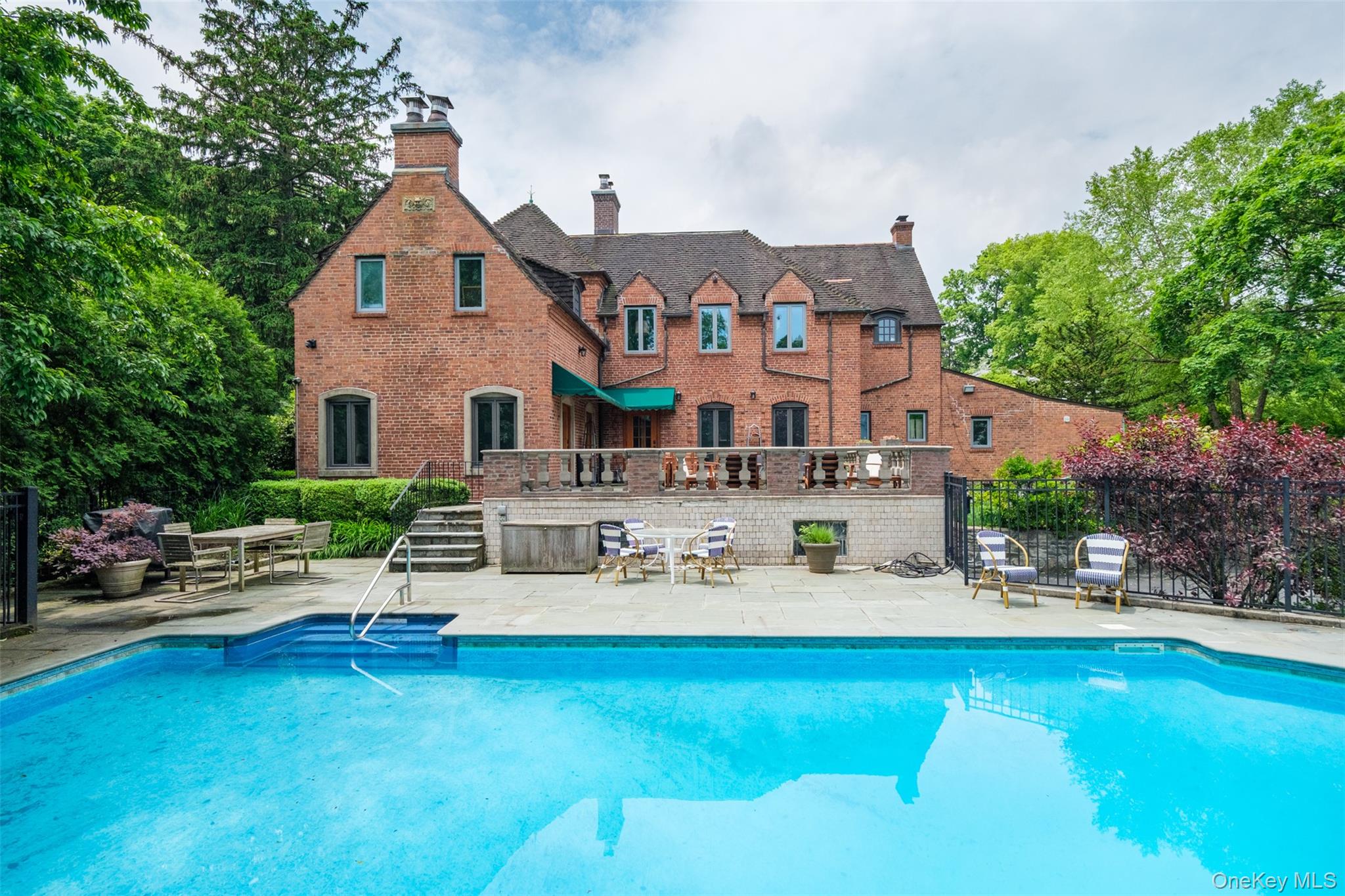 10 Ridge Place Pelham, NY 10803 - Photo 14 of 14