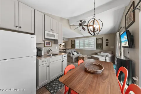 $2,500,000 | 30 Franklin Avenue, Ponte Vedra Beach, FL 32082