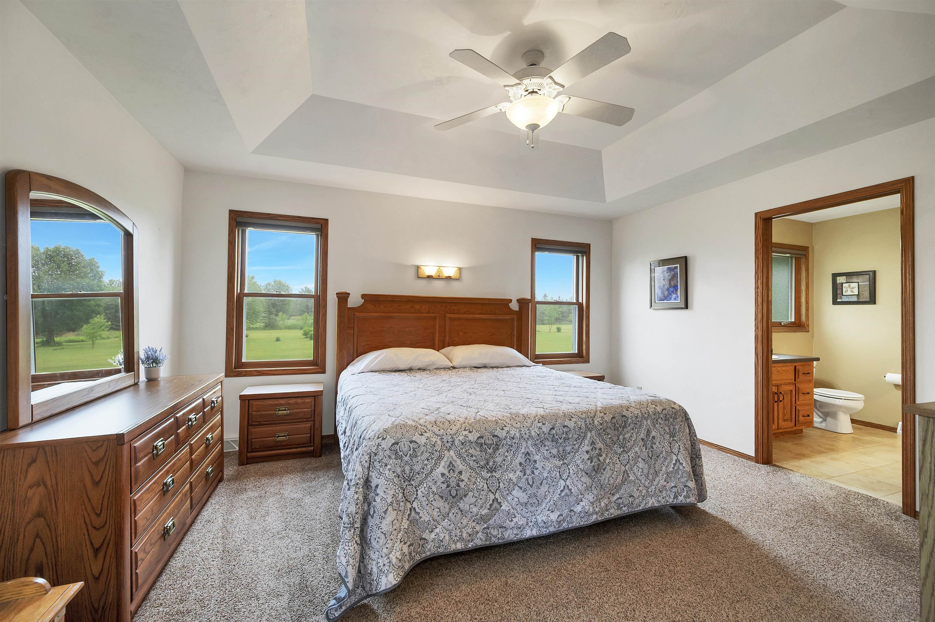 3605 Solitude Road De Pere, WI 54115 - Photo 5 of 58