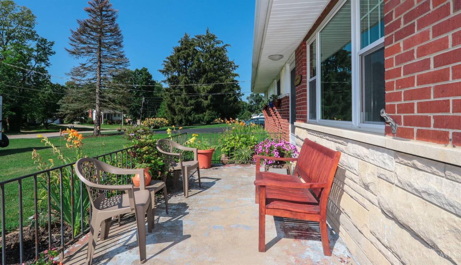 810 Wards Corner Road Loveland, OH 45140 - Photo 5 of 48 Gallery Image 5