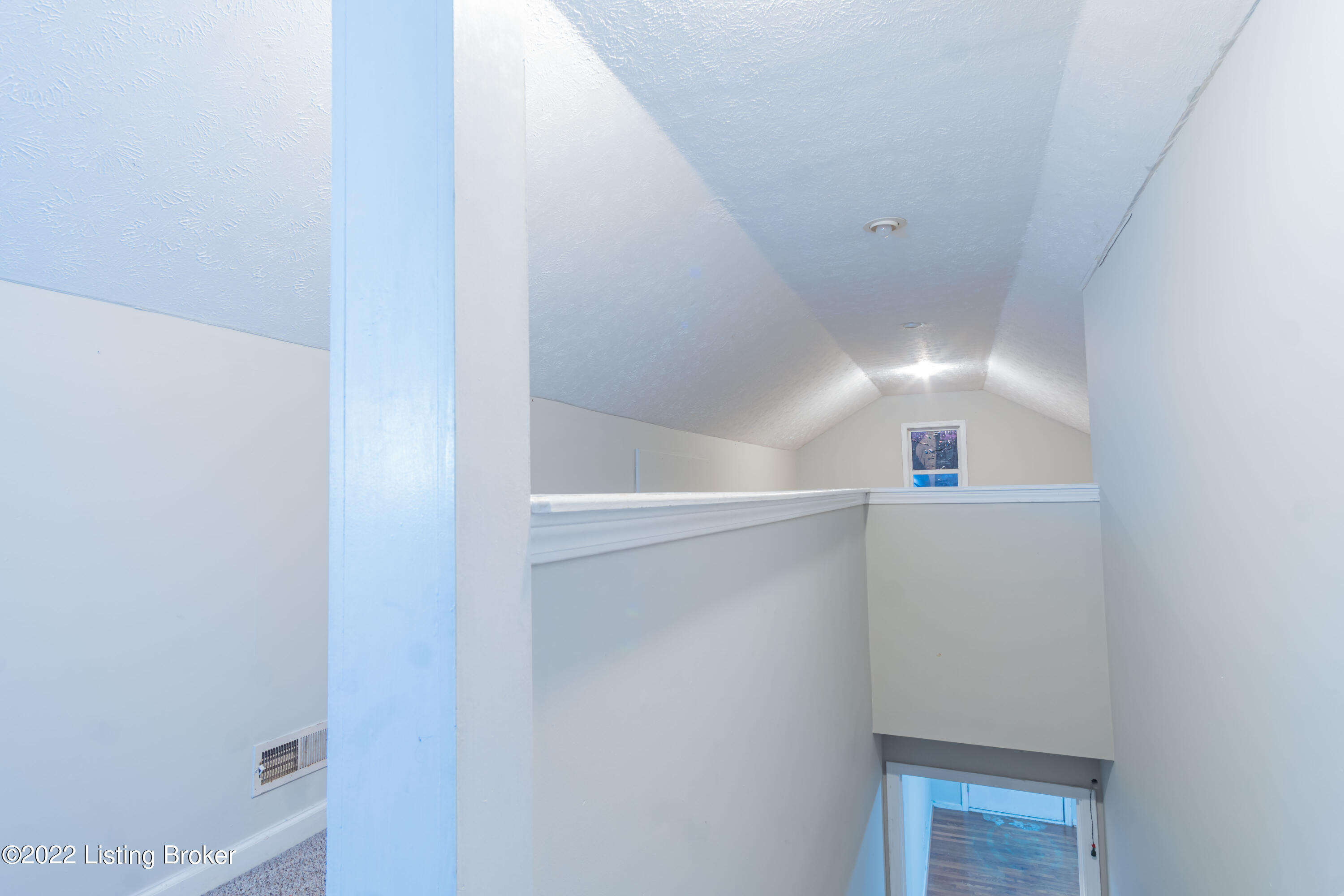 12703 Abbey Road Louisville, KY 40272 - Photo 21 of 30 DSC00650-5