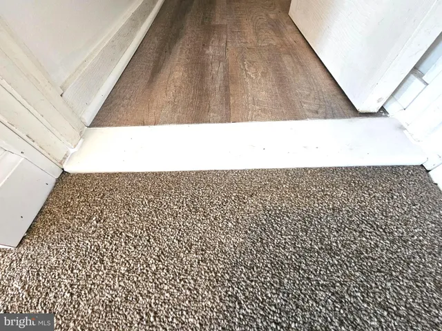 $1,000 | 312 Wilkes Street, Unit 2, Berkeley Springs, WV 25411