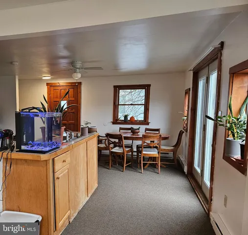 $1,000 | 312 Wilkes Street, Unit 2, Berkeley Springs, WV 25411