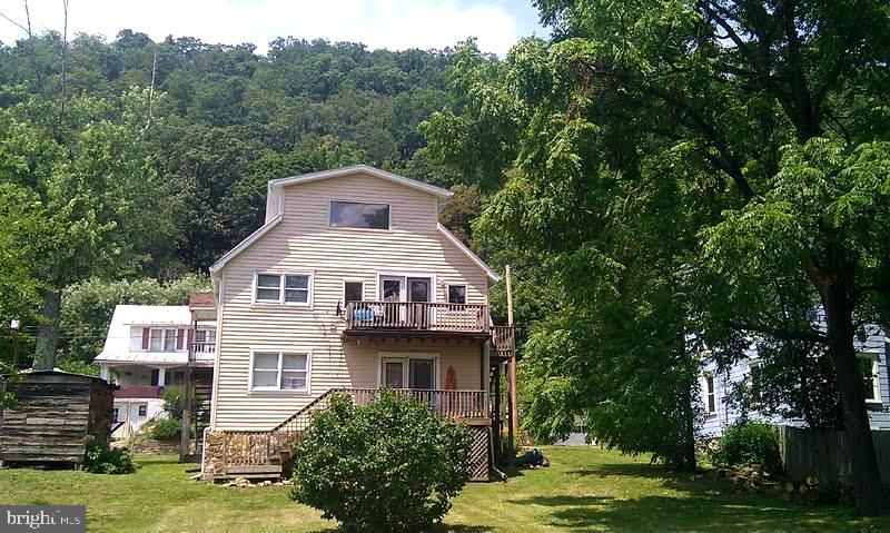 312 Wilkes Street, Unit 2 Berkeley Springs, WV 25411 - Photo 4 of 37 Exterior (Rear)