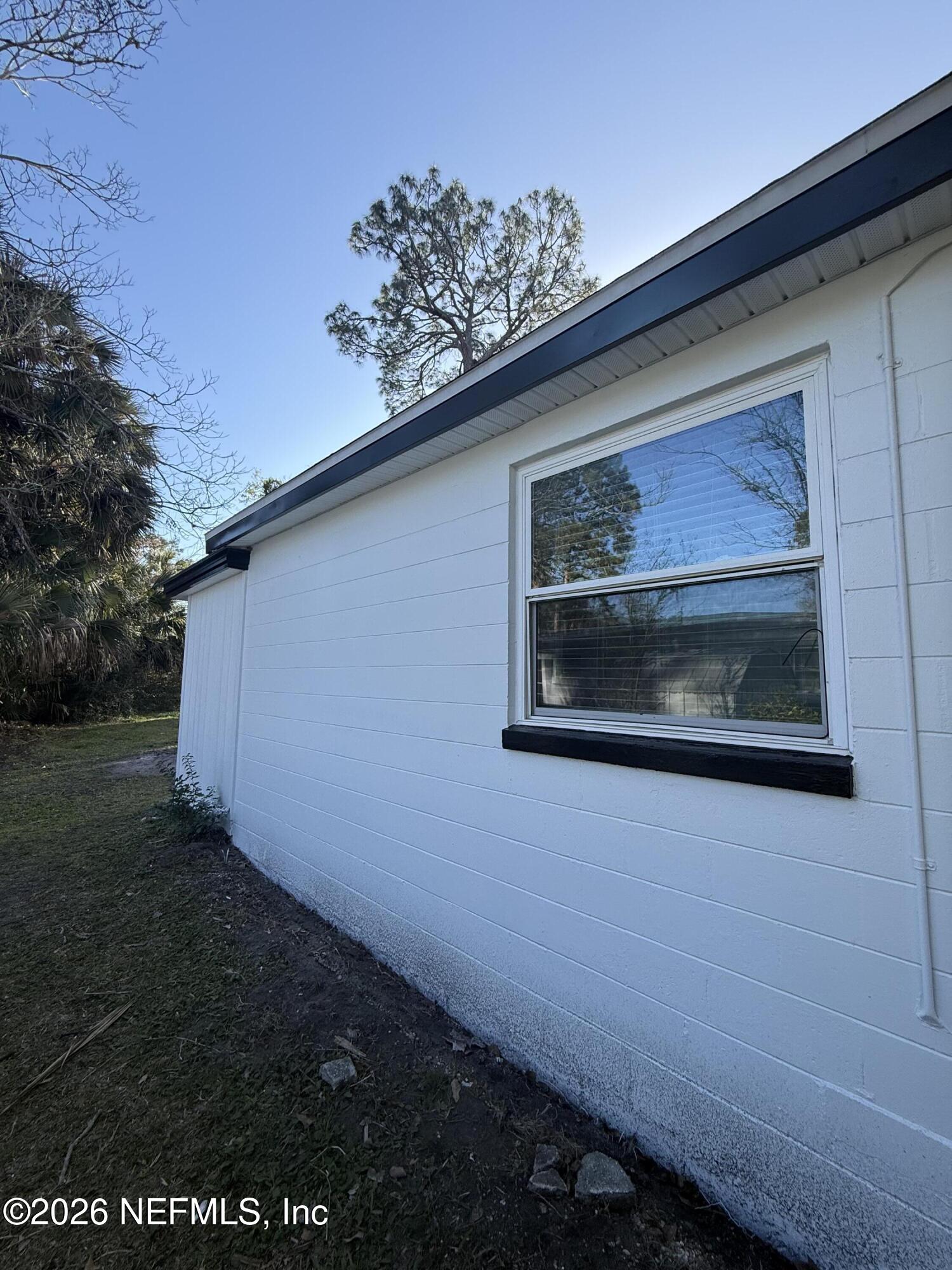 696 Kestner Road Atlantic Beach, FL 32233 - Photo 3 of 27 Photo Mar 05 2026, 4 33 55 PM